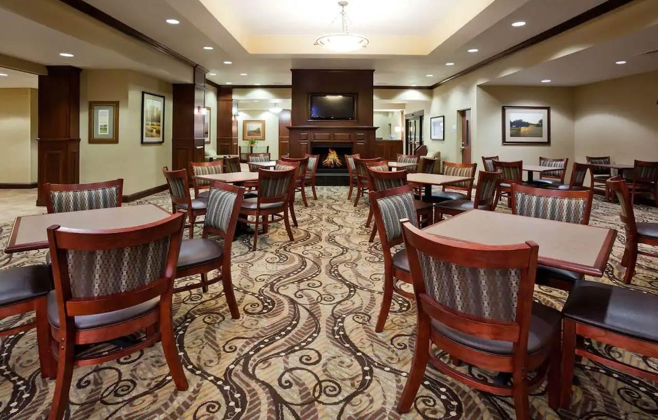 Holiday Inn Express & Suites - Mason City By Ihg Eksteriør bilde