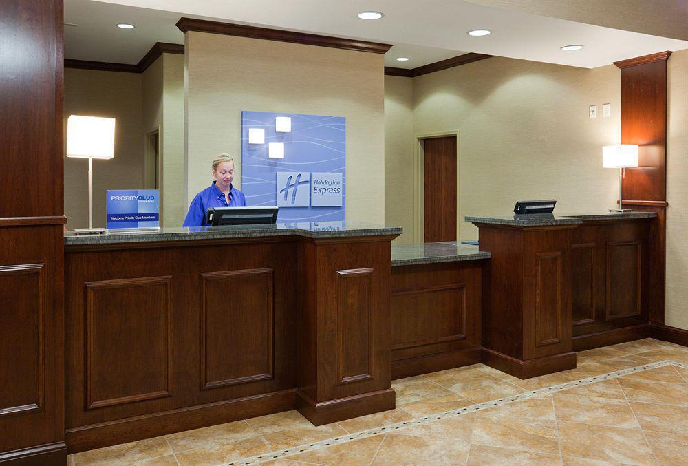 Holiday Inn Express & Suites - Mason City By Ihg Interiør bilde