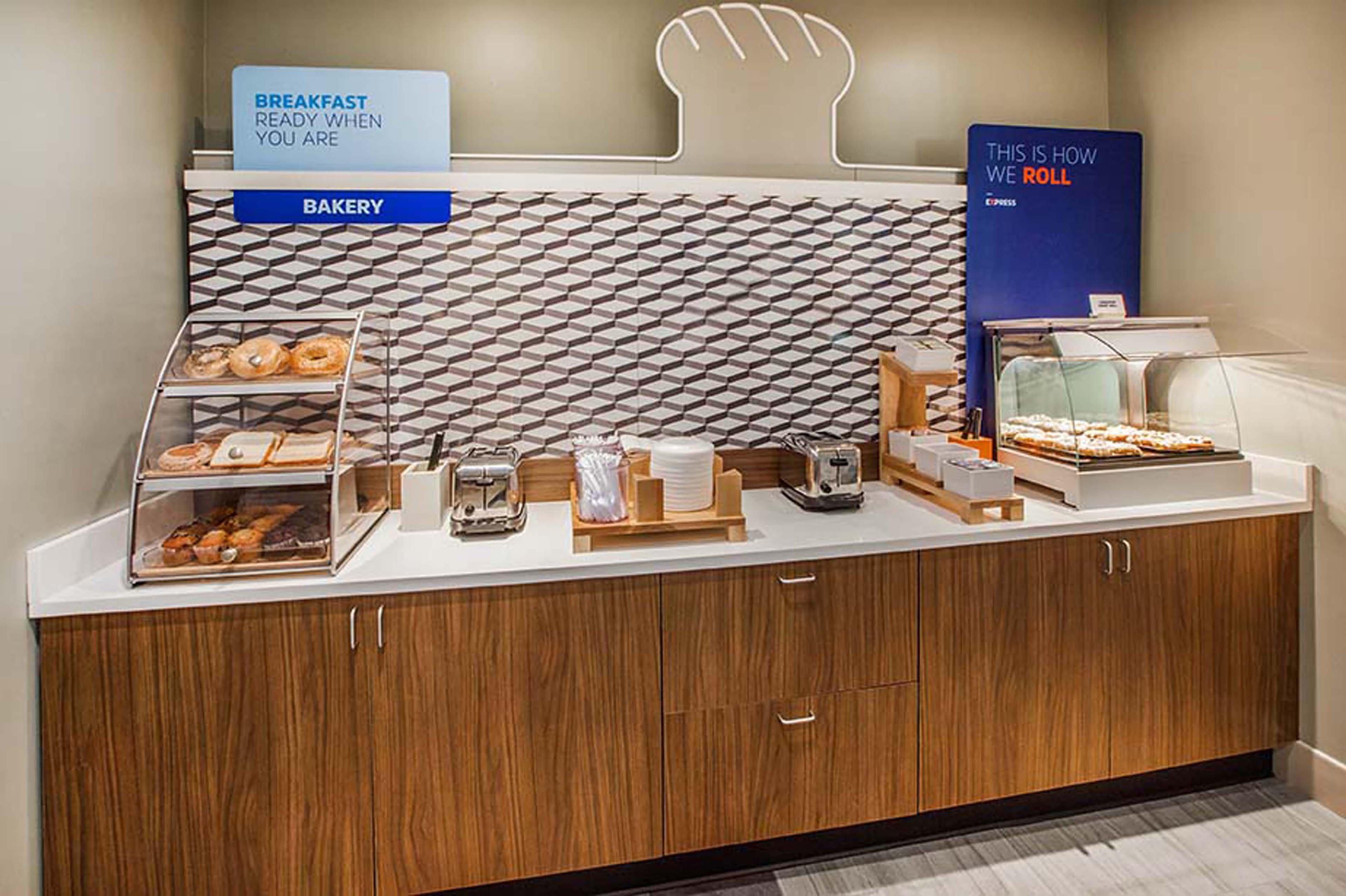 Holiday Inn Express & Suites - Mason City By Ihg Eksteriør bilde
