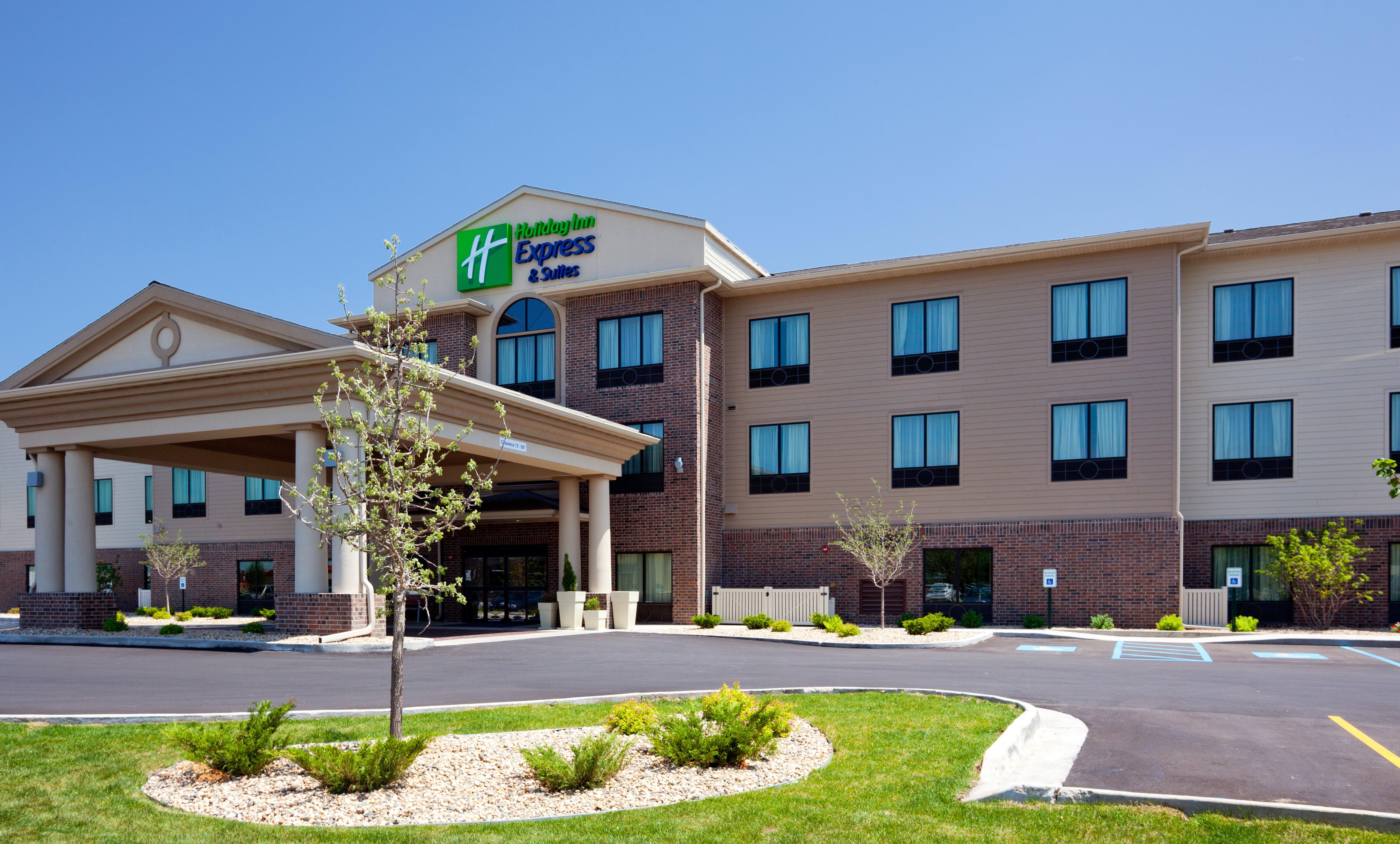 Holiday Inn Express & Suites - Mason City By Ihg Eksteriør bilde