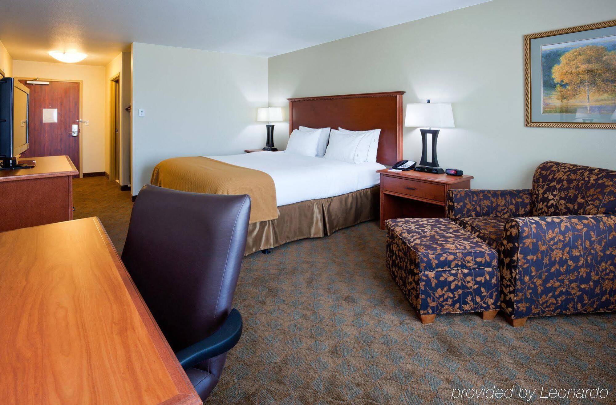 Holiday Inn Express & Suites - Mason City By Ihg Eksteriør bilde