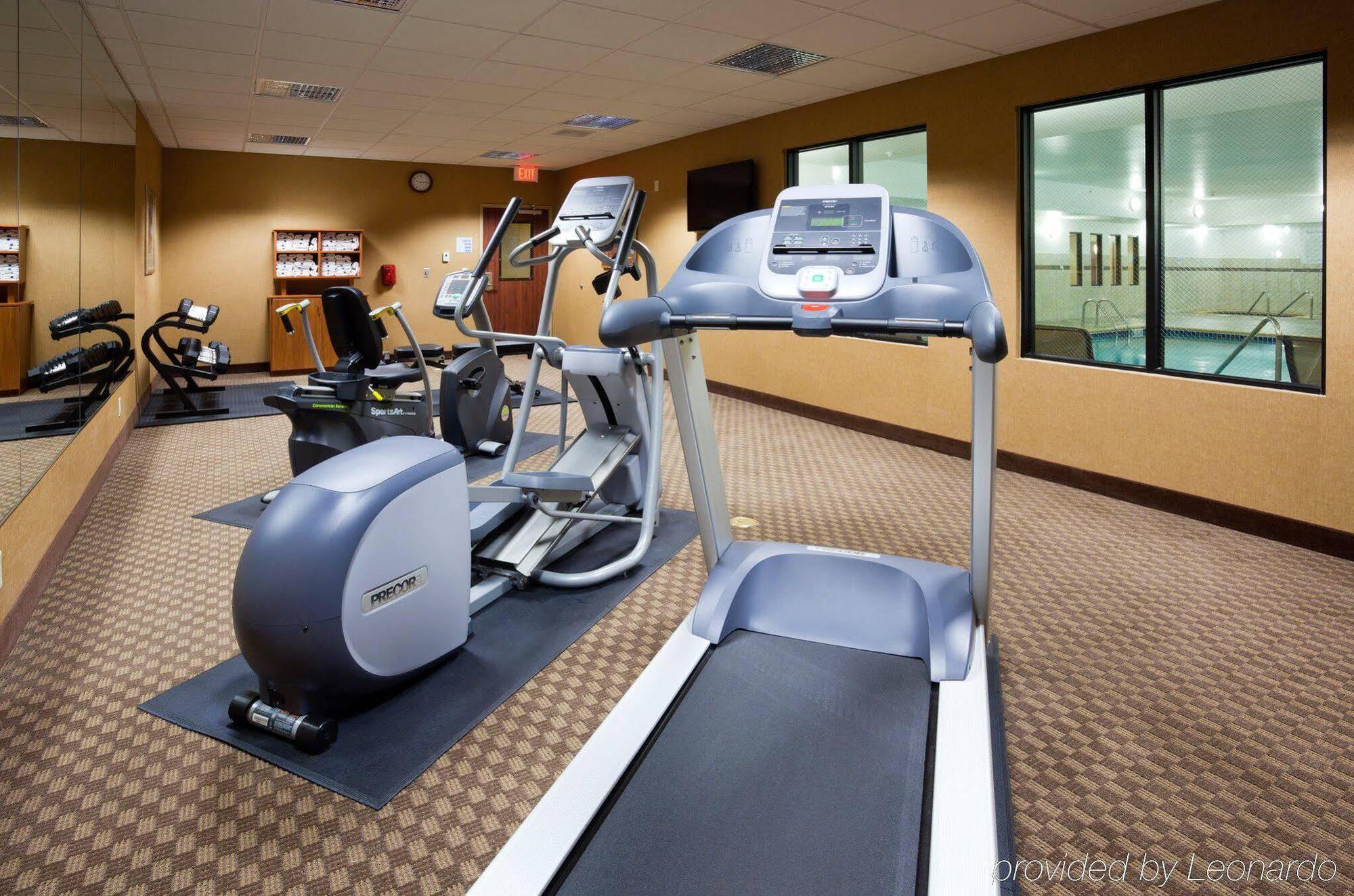 Holiday Inn Express & Suites - Mason City By Ihg Eksteriør bilde